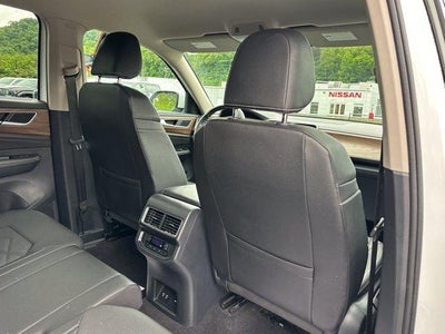 2025 Volkswagen Atlas 2.0T SE w/Technology FWD