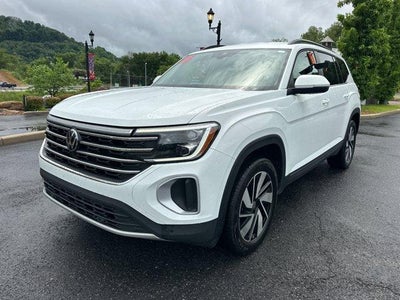 2025 Volkswagen Atlas 2.0T SE w/Technology FWD