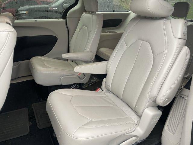 2021 Chrysler Pacifica Touring L FWD