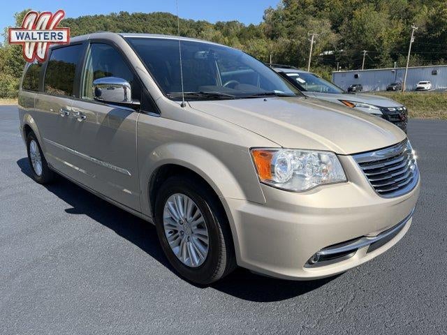 2013 Chrysler Town & Country 4dr Wgn Touring-L