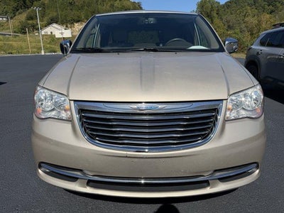 2013 Chrysler Town & Country 4dr Wgn Touring-L