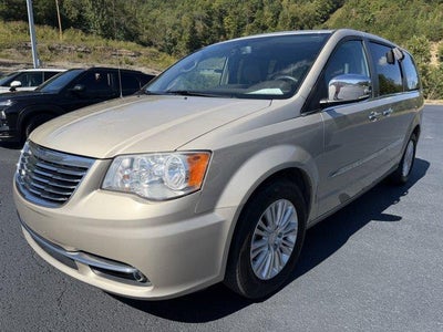 2013 Chrysler Town & Country 4dr Wgn Touring-L
