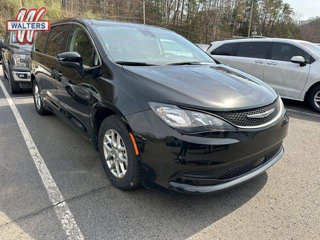 2024 Chrysler Voyager LX FWD