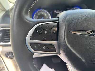 2024 Chrysler Voyager LX FWD
