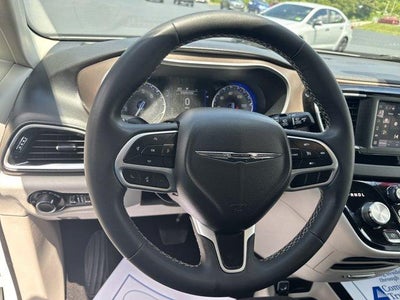 2024 Chrysler Voyager LX FWD