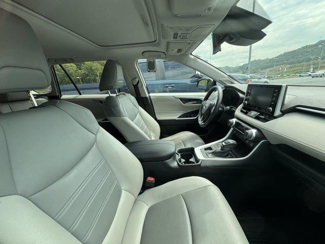 2021 Toyota RAV4 XLE Premium AWD (Natl)