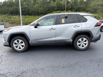 2025 Toyota RAV4 LE AWD (Natl)