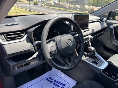 2024 Toyota RAV4 LE AWD (Natl)