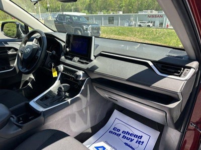 2024 Toyota RAV4 LE AWD (Natl)