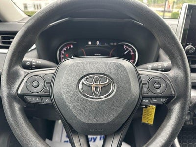 2024 Toyota RAV4 LE AWD (Natl)