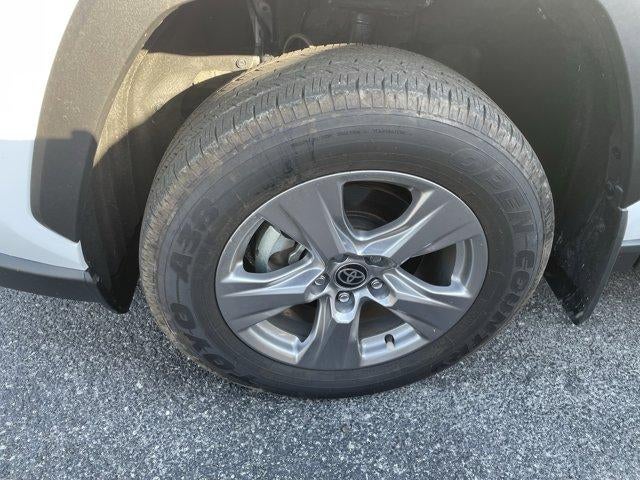 2023 Toyota RAV4 XLE AWD (Natl)