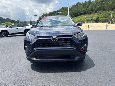 2020 Toyota RAV4 XLE FWD (GS)