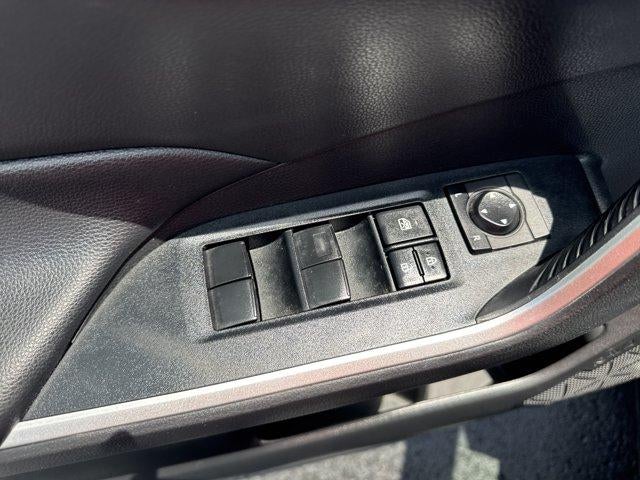 2020 Toyota RAV4 XLE FWD (GS)