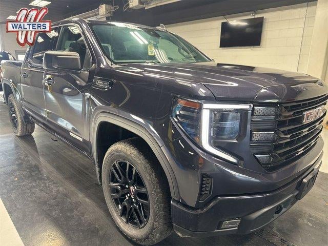2022 GMC Sierra 1500 Crew Cab Short Box 4-Wheel Drive Elevation 3SB