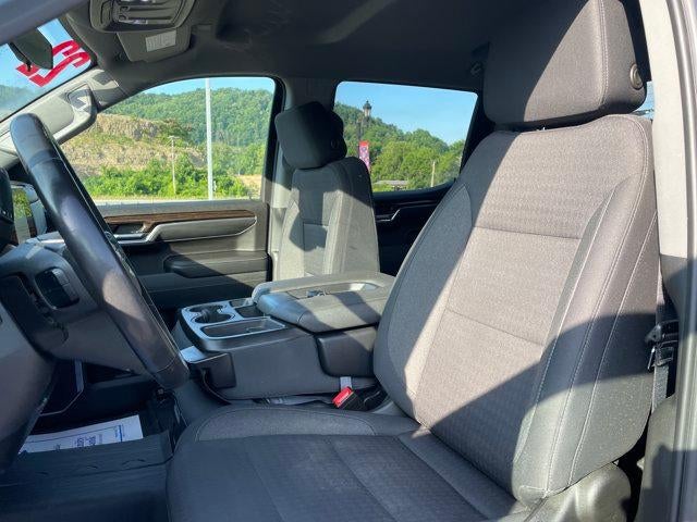 2022 GMC Sierra 1500 Crew Cab Short Box 4-Wheel Drive Elevation 3SB