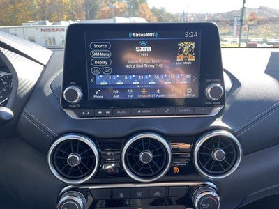 2025 Nissan Sentra SV CVT