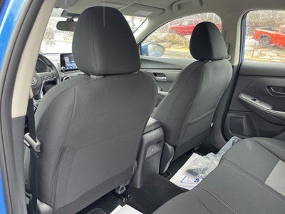 2025 Nissan Sentra SV CVT