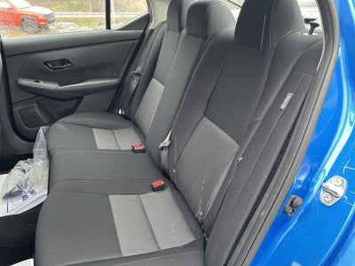 2025 Nissan Sentra SV CVT