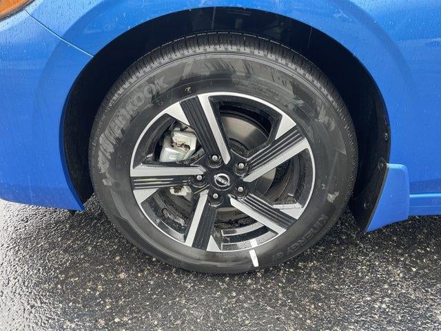 2025 Nissan Sentra SV CVT