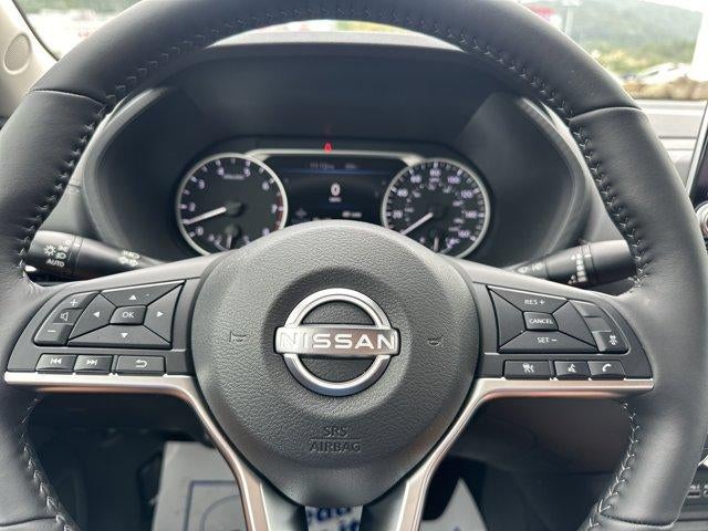 2025 Nissan Sentra SV CVT