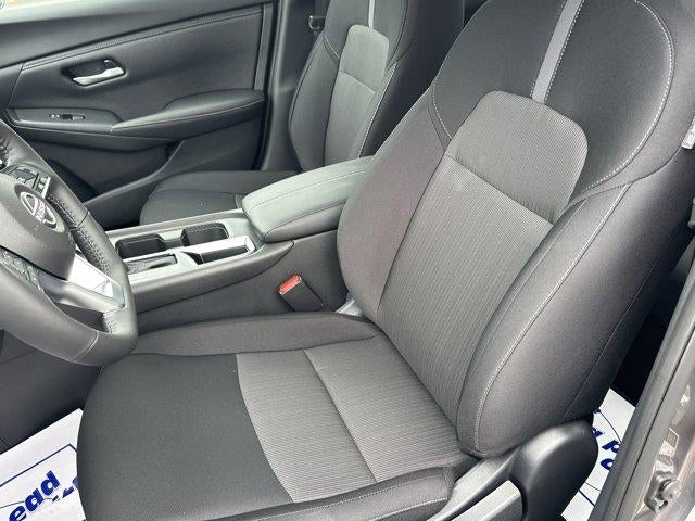 2025 Nissan Sentra SV CVT