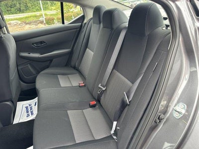 2025 Nissan Sentra SV CVT