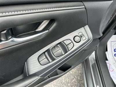 2025 Nissan Sentra SV CVT