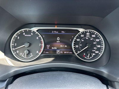 2025 Nissan Sentra SV CVT