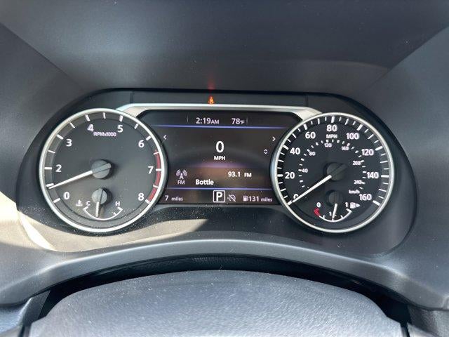 2025 Nissan Sentra SV CVT