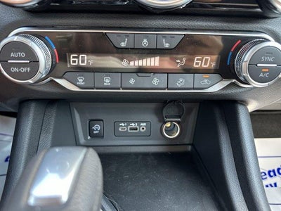 2025 Nissan Sentra SV CVT