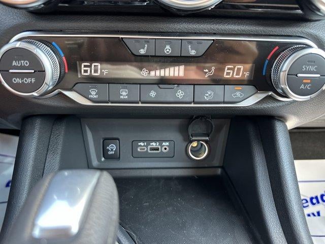 2025 Nissan Sentra SV CVT