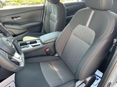 2025 Nissan Sentra SV CVT