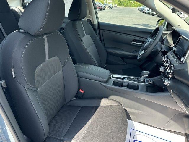 2025 Nissan Sentra SV CVT