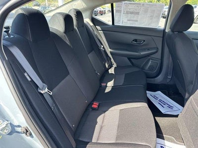 2025 Nissan Sentra SV CVT