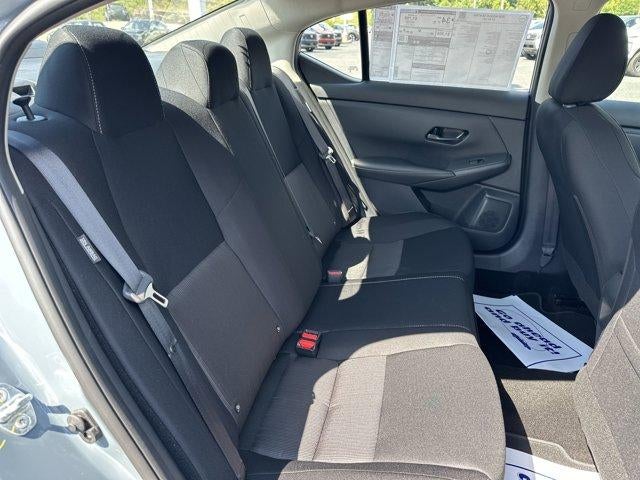 2025 Nissan Sentra SV CVT