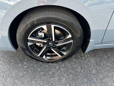 2025 Nissan Sentra SV CVT