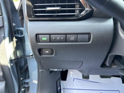 2025 Nissan Sentra SV CVT