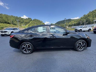 2025 Nissan Sentra SV CVT