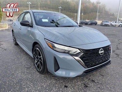 2025 Nissan Sentra SR CVT