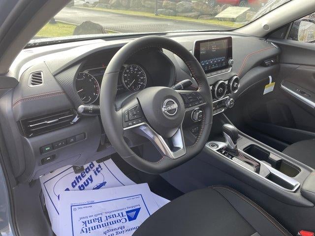 2025 Nissan Sentra SR CVT