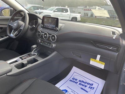 2025 Nissan Sentra SR CVT