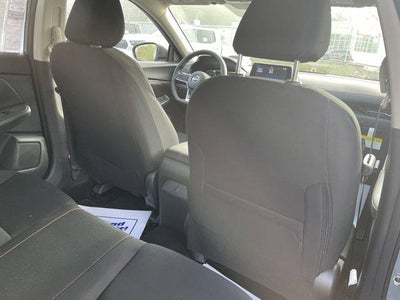 2025 Nissan Sentra SR CVT