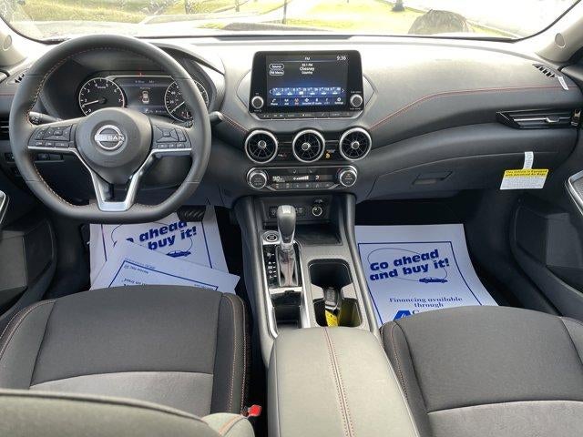 2025 Nissan Sentra SR CVT