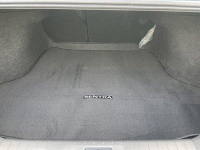 2025 Nissan Sentra SR CVT