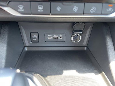 2025 Nissan Sentra SR CVT