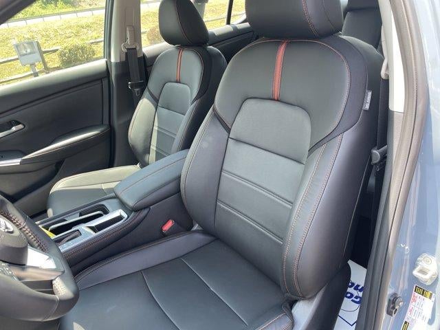 2025 Nissan Sentra SR CVT