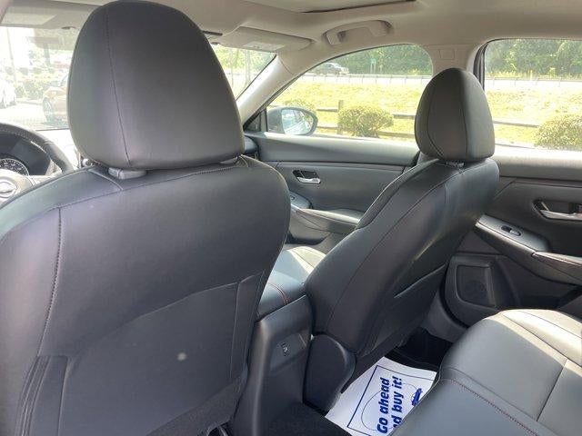 2025 Nissan Sentra SR CVT