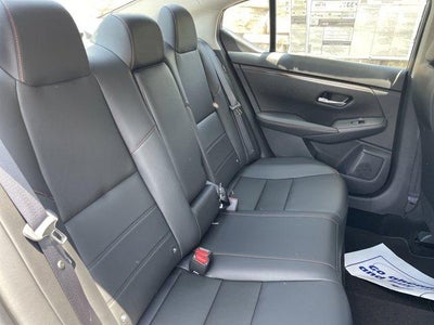 2025 Nissan Sentra SR CVT