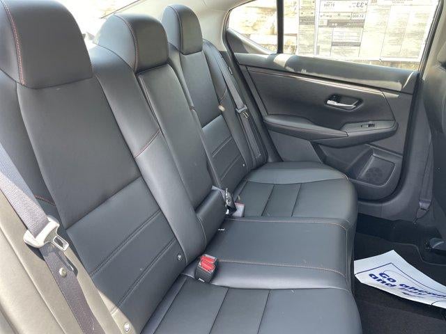 2025 Nissan Sentra SR CVT