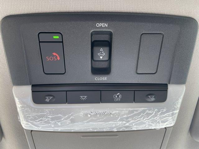 2025 Nissan Sentra SR CVT